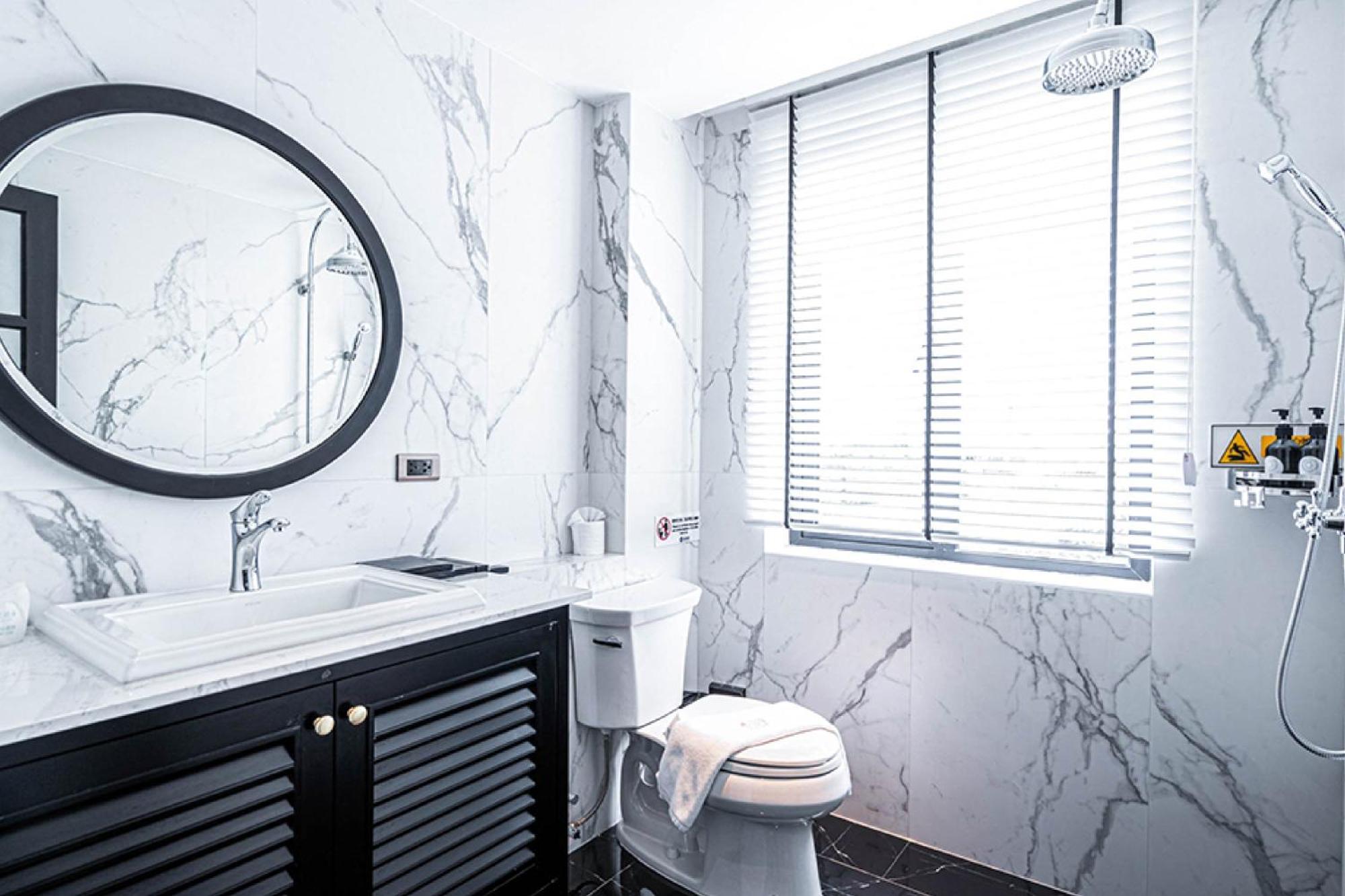 Glory Boutique Suites 清迈古城荣耀精品酒店 Чиангмай Экстерьер фото