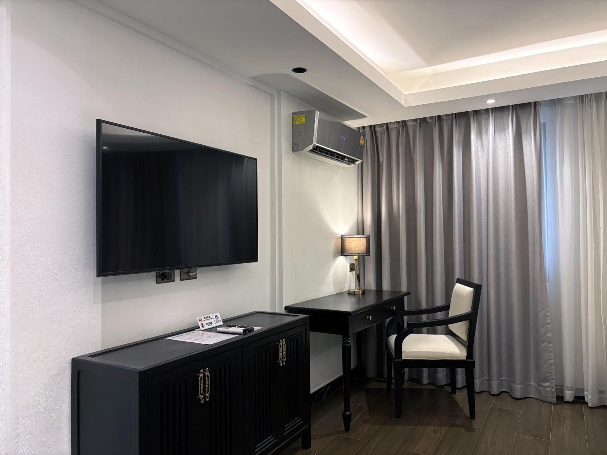 Glory Boutique Suites 清迈古城荣耀精品酒店 Чиангмай Экстерьер фото